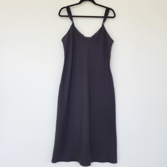 Vanity Fair Other - Vanity Fair | Vintage Slip Black Size 32